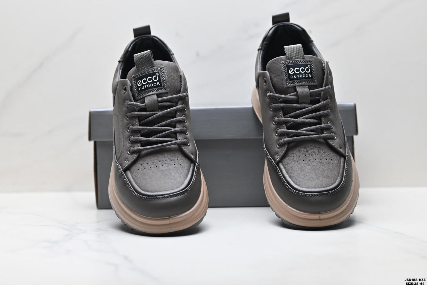 2026 New Ecco Biom Fjuel Sneakers, Genuine Leather Hiking Shoes, Wear-resistant and Non-slip Rubber Outsole, Comfortable Men's Shoes, Lightweight Design