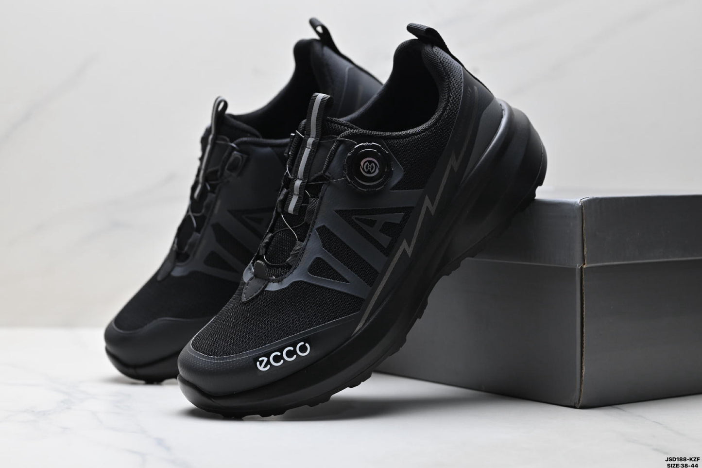 Ecco Biom Fjuel Men's Shoes, Durable and Slip-Resistant Rubber Outsole, High-End Fashion Hiking Shoes, Imported Cowhide Leather Men's Shoes
