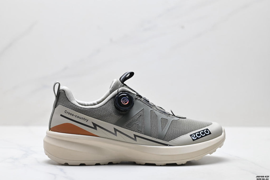 Ecco Biom Fjuel Lightweight and Breathable Hiking Shoes, Men's Shoes Made of Imported Cowhide Leather