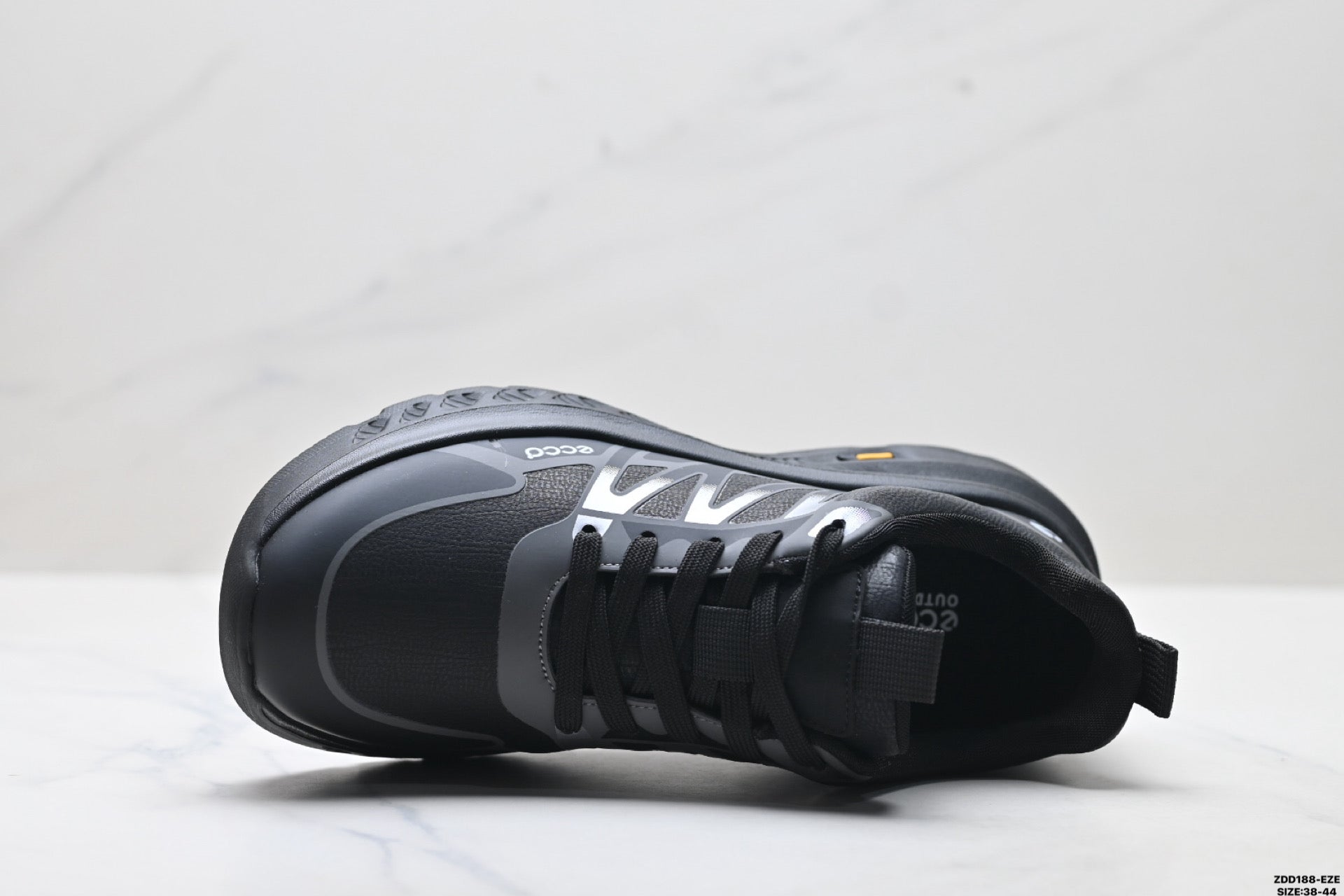Ecco Biom Fjuel Hiking Shoes for Men - Breathable and Lightweight Sports Shoes