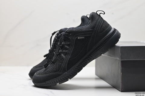 Ecco Men's Walking Shoes: Comfortable, Waterproof, Breathable Mesh, Low-Top Casual Shoes