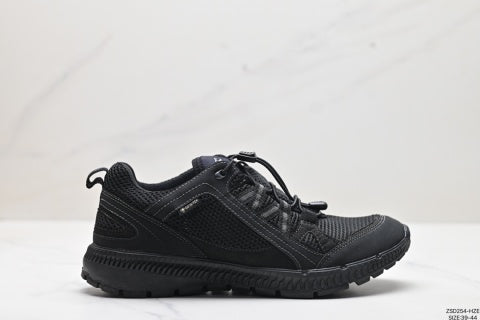 Ecco Men's Walking Shoes: Comfortable, Waterproof, Breathable Mesh, Low-Top Casual Shoes