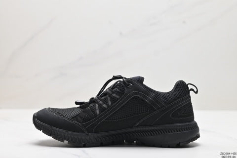 Ecco Men's Walking Shoes: Comfortable, Waterproof, Breathable Mesh, Low-Top Casual Shoes