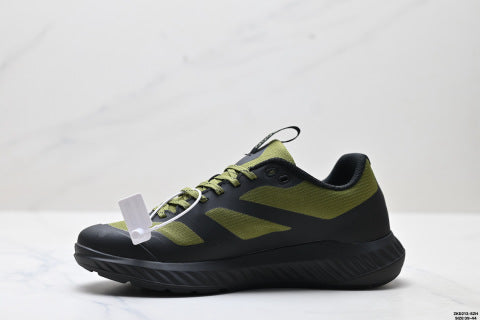 Ecco Biom AEX Men's Waterproof Lightweight Running and Breathable Casual Shoes
