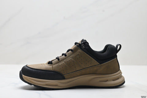 Ecco Sko series men's walking shoes, made of cowhide, round toe, thick sole, lace-up design.