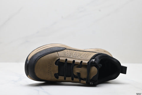Ecco Sko series men's walking shoes, made of cowhide, round toe, thick sole, lace-up design.
