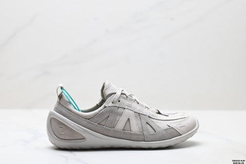 Ecco BIOM LITE W Comfortable and Versatile Outdoor Fashion Low-Top Casual Shoes