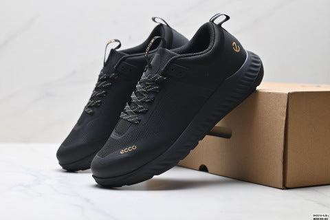 Ecco BIOM AEX sneakers are comfortable, stylish, simple, and feature shock absorption and slip resistance.