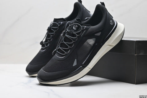 Ecco BIOM AEX sneakers are comfortable, stylish, simple, and feature shock absorption and slip resistance.