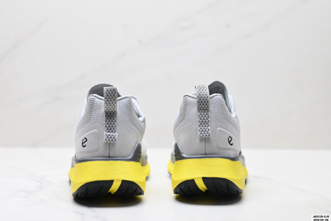Ecco Biom 2.2 Men's Casual Shoes: Comfortable, Stylish, Shock-Absorbing, and Slip-Resistant.