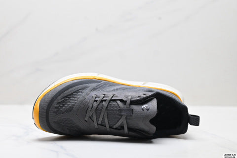 Ecco Biom 2.2 Men's Casual Shoes: Comfortable, Stylish, Shock-Absorbing, and Slip-Resistant.