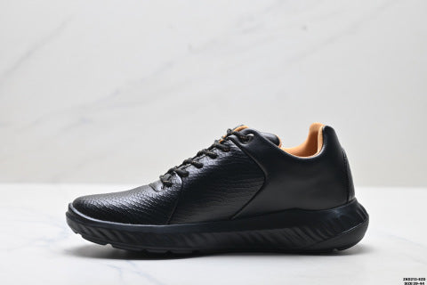 Ecco BIOM AEX sneakers: comfortable, stylish, shock-absorbing, and slip-resistant casual shoes.