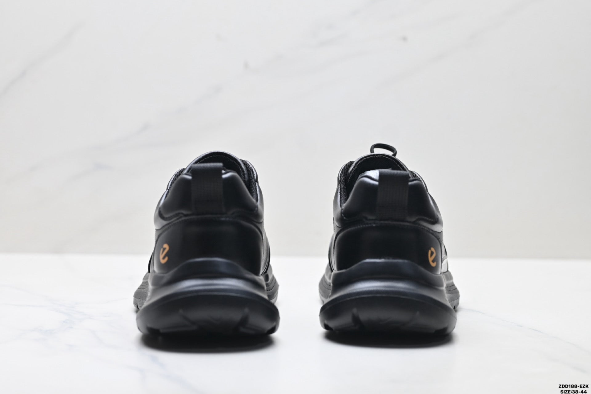 Ecco Biom Fjuel Men's Breathable and Lightweight Hiking Shoes