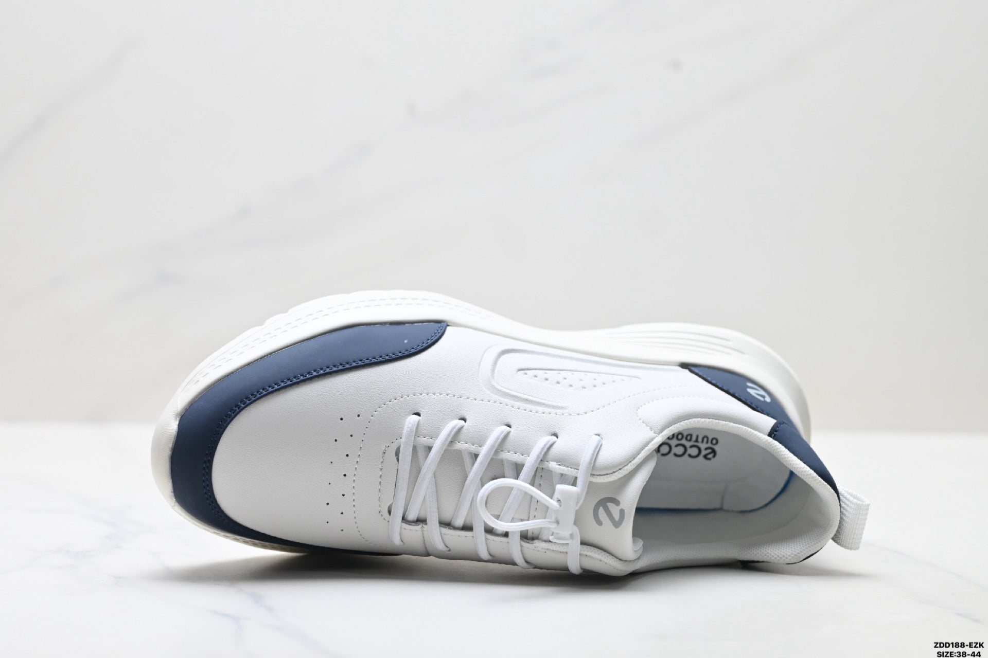 Ecco Biom Fjuel Hiking Shoes for Men - Breathable and Lightweight Sports Shoes