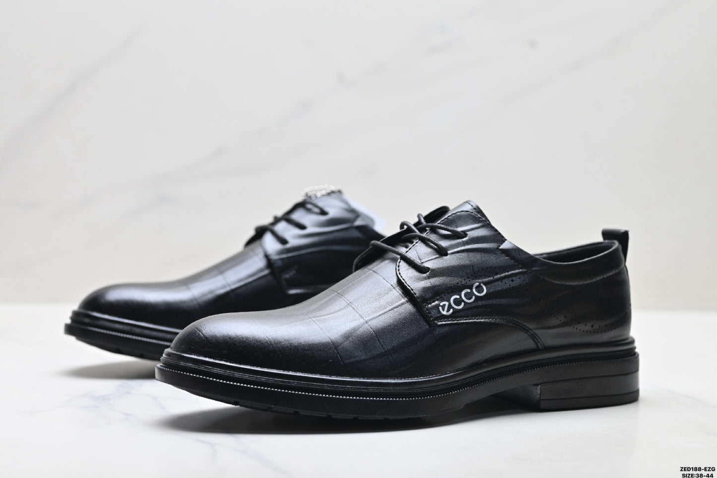 Ecco Lisbon Urban London Collection Leather Shoes, Made of Top-Grain Cowhide, Simple Business Style, Versatile Casual Shoes