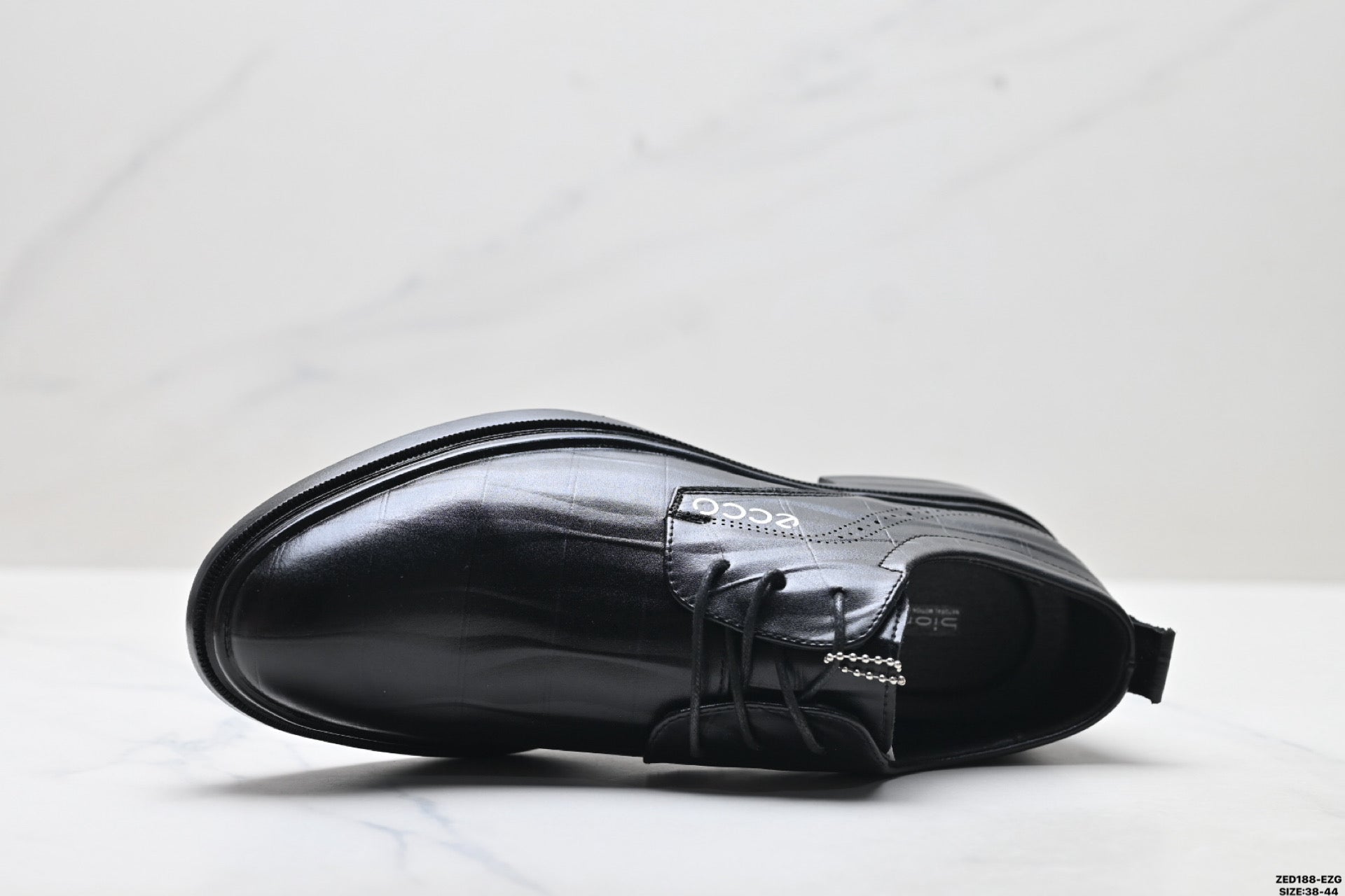Ecco Lisbon Urban London Collection Leather Shoes, Made of Top-Grain Cowhide, Simple Business Style, Versatile Casual Shoes