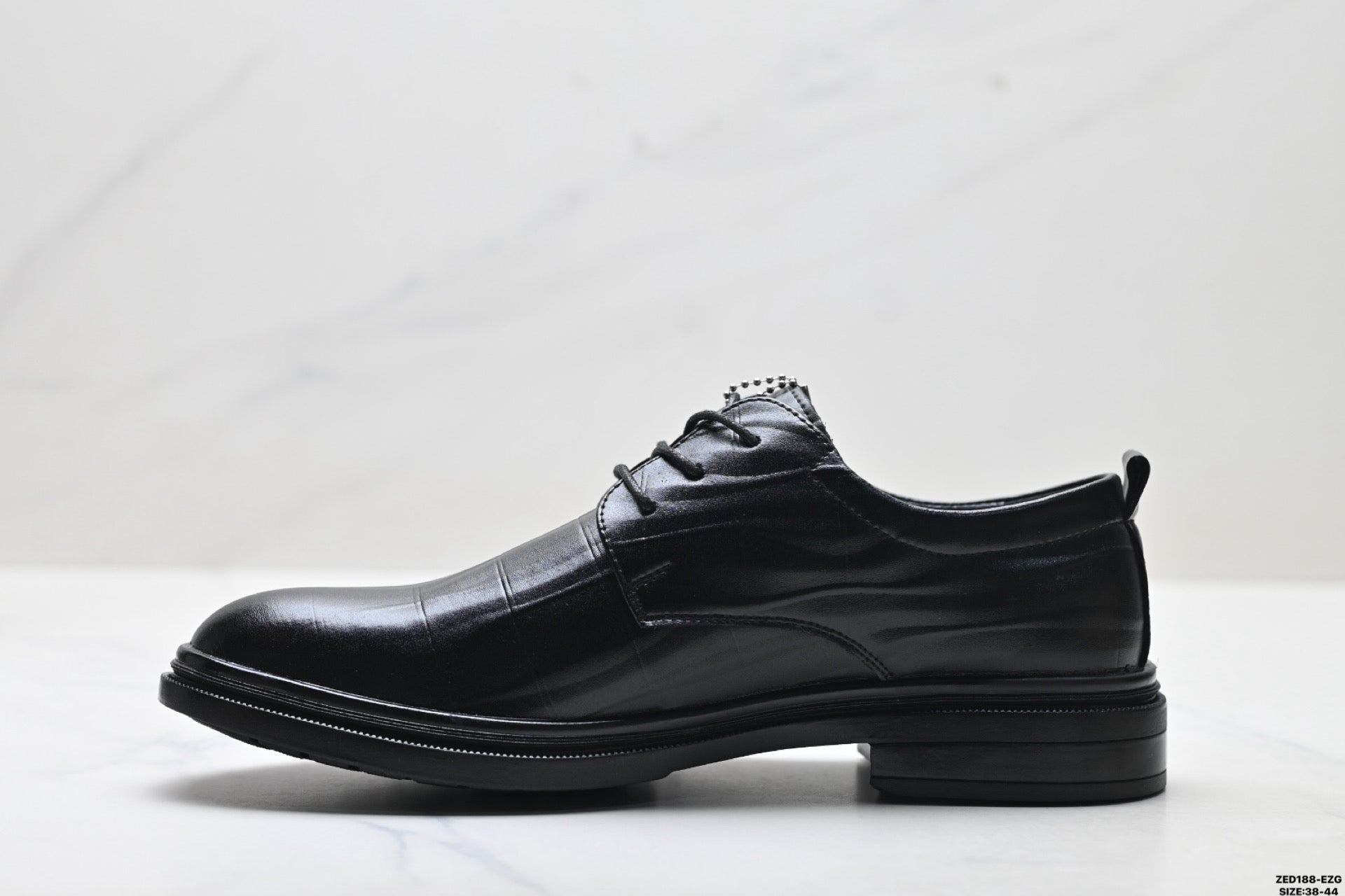Ecco Lisbon Urban London Collection Leather Shoes, Made of Top-Grain Cowhide, Simple Business Style, Versatile Casual Shoes