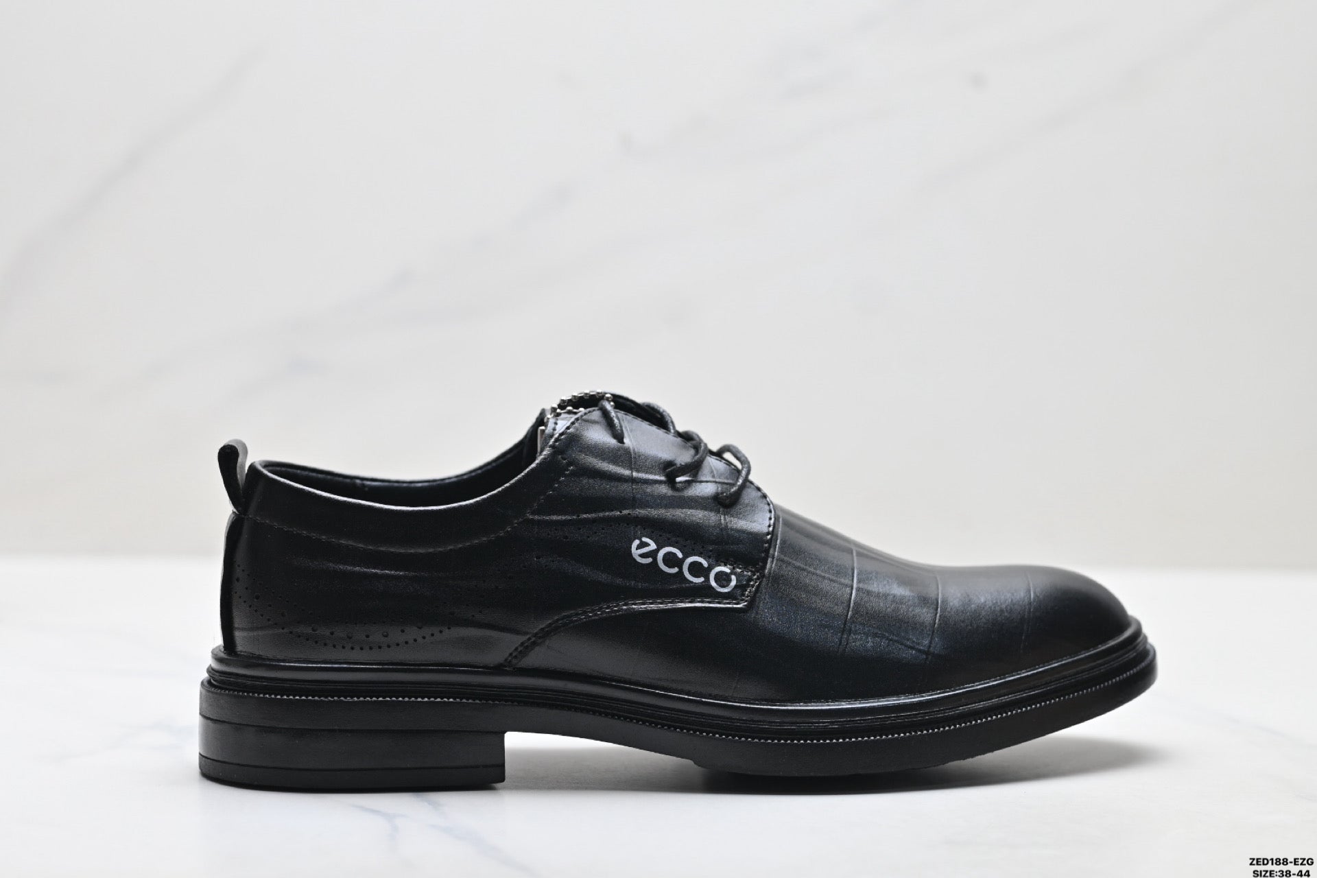 Ecco Lisbon Urban London Collection Leather Shoes, Made of Top-Grain Cowhide, Simple Business Style, Versatile Casual Shoes