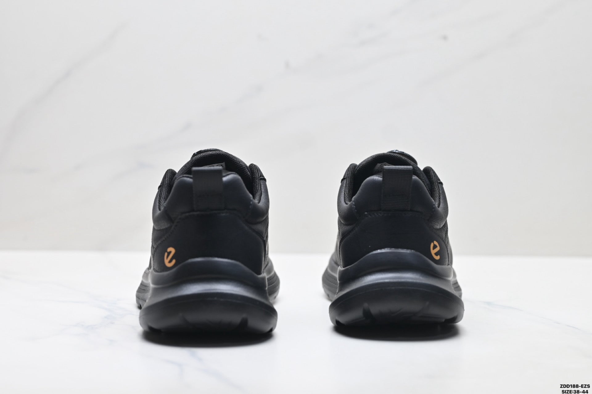 Ecco Biom Fjuel Men's Breathable and Lightweight Hiking Shoes