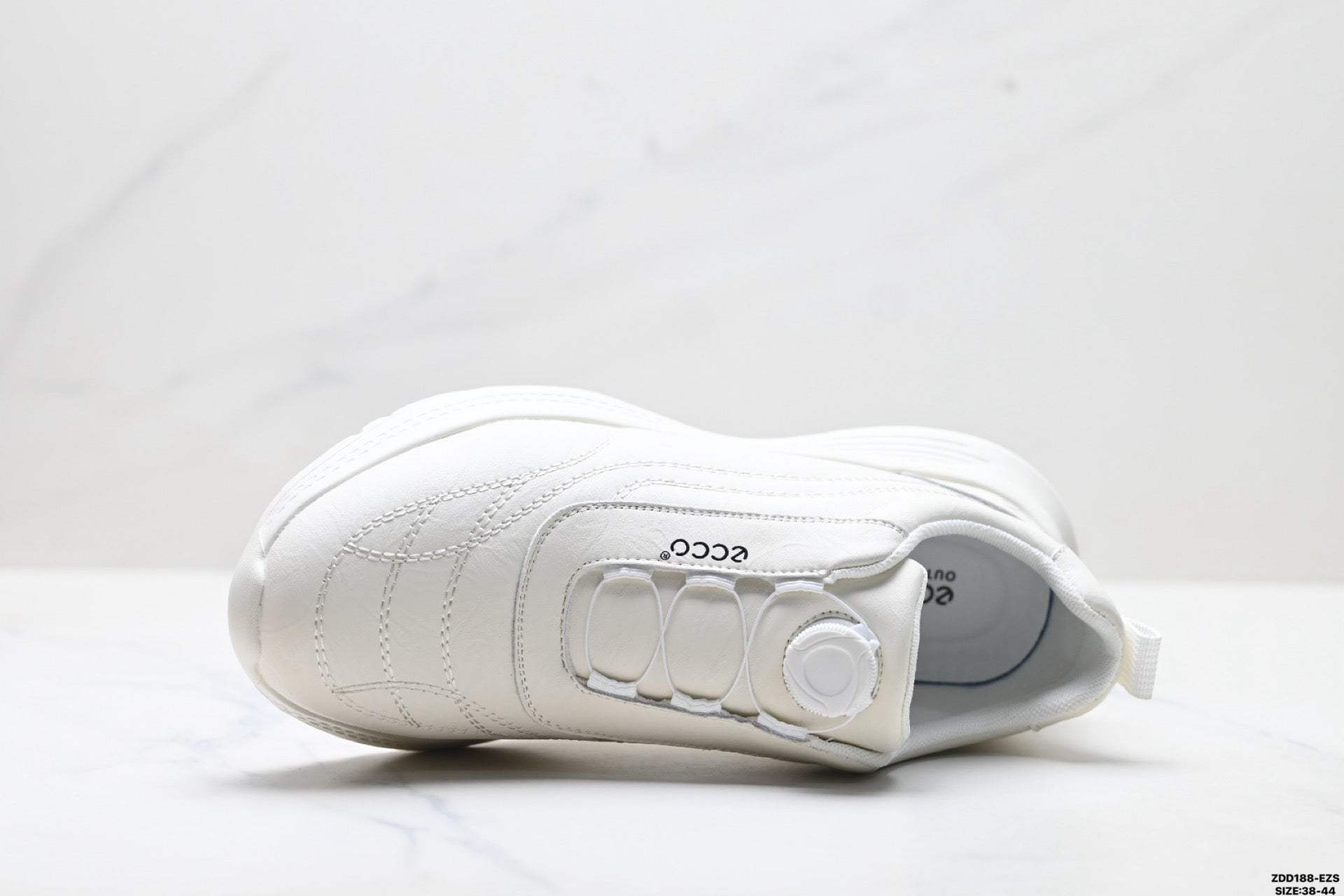 Ecco Biom Fjuel Hiking Shoes for Men - Breathable and Lightweight Sports Shoes