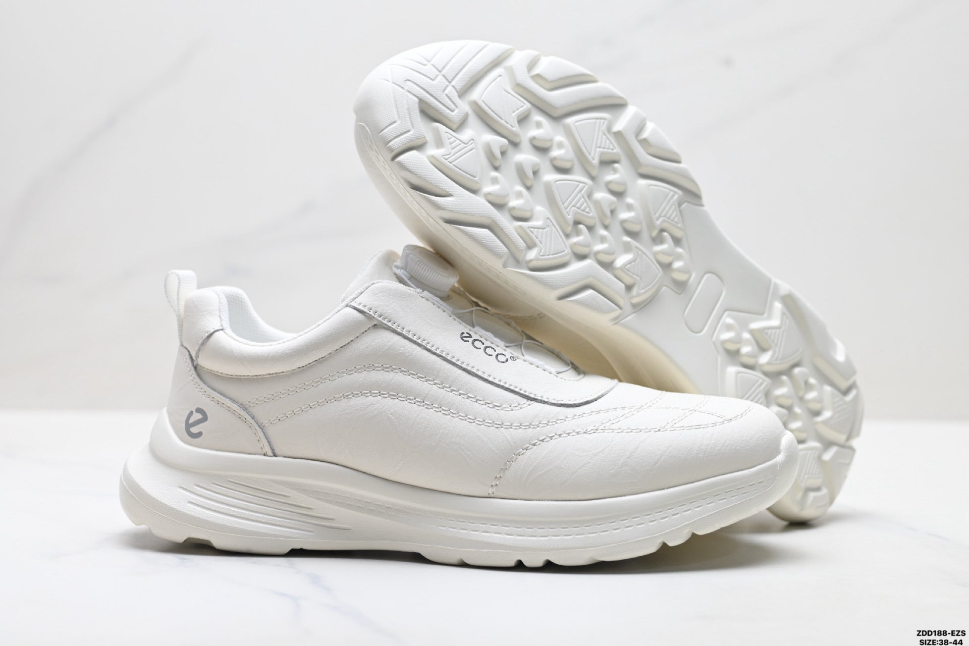 Ecco Biom Fjuel Hiking Shoes for Men - Breathable and Lightweight Sports Shoes