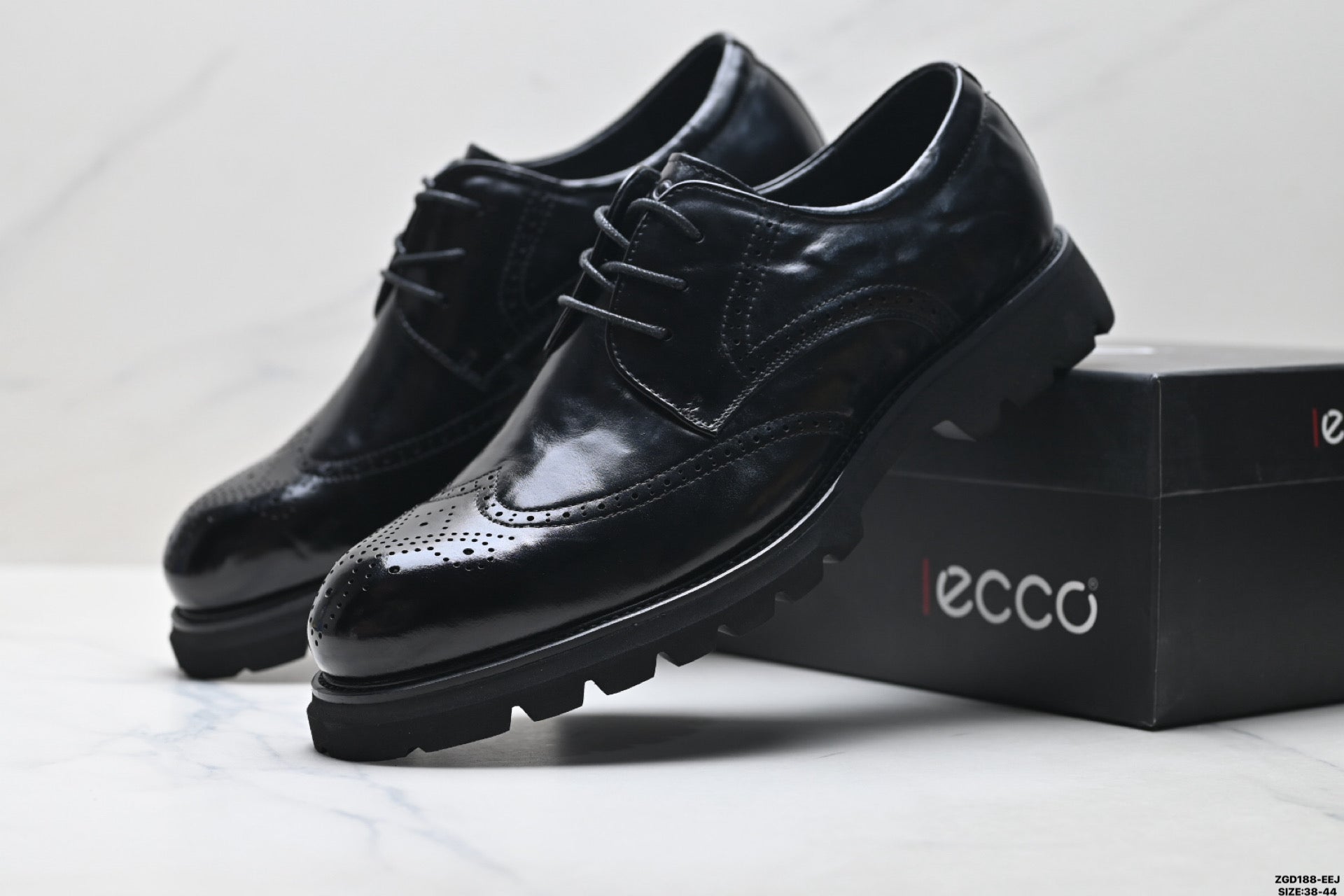 Ecco Lisbon Urban London Collection Leather Shoes, Made of Top-Grain Cowhide, Simple Business Style, Versatile Casual Shoes