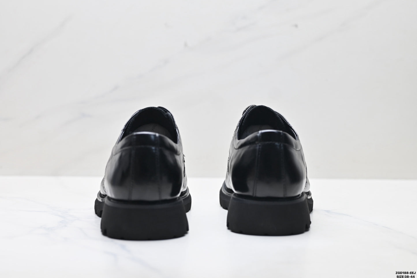 Ecco Lisbon Urban London Collection Leather Shoes, Made of Top-Grain Cowhide, Simple Business Style, Versatile Casual Shoes
