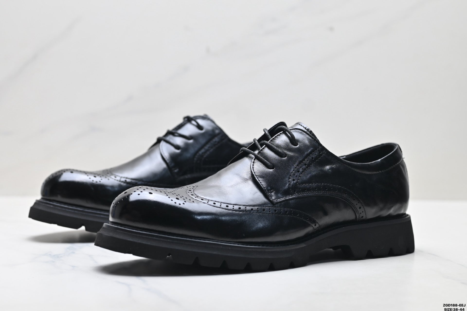 Ecco Lisbon Urban London Collection Leather Shoes, Made of Top-Grain Cowhide, Simple Business Style, Versatile Casual Shoes