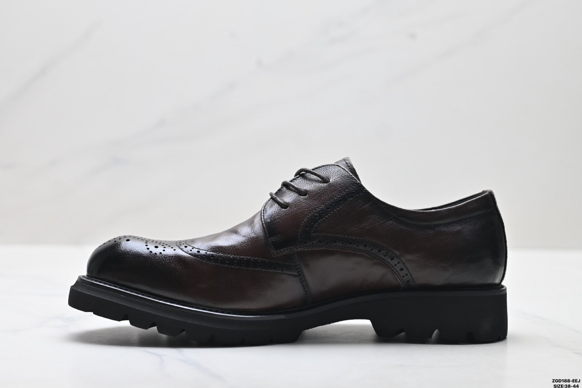 Ecco Lisbon Urban London Collection Leather Shoes, Made of Top-Grain Cowhide, Simple Business Style, Versatile Casual Shoes