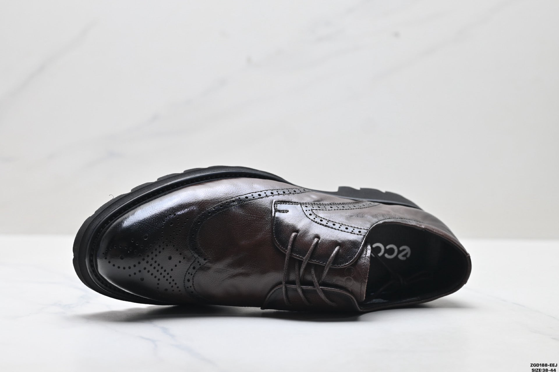 Ecco Lisbon Urban London Collection Leather Shoes, Made of Top-Grain Cowhide, Simple Business Style, Versatile Casual Shoes