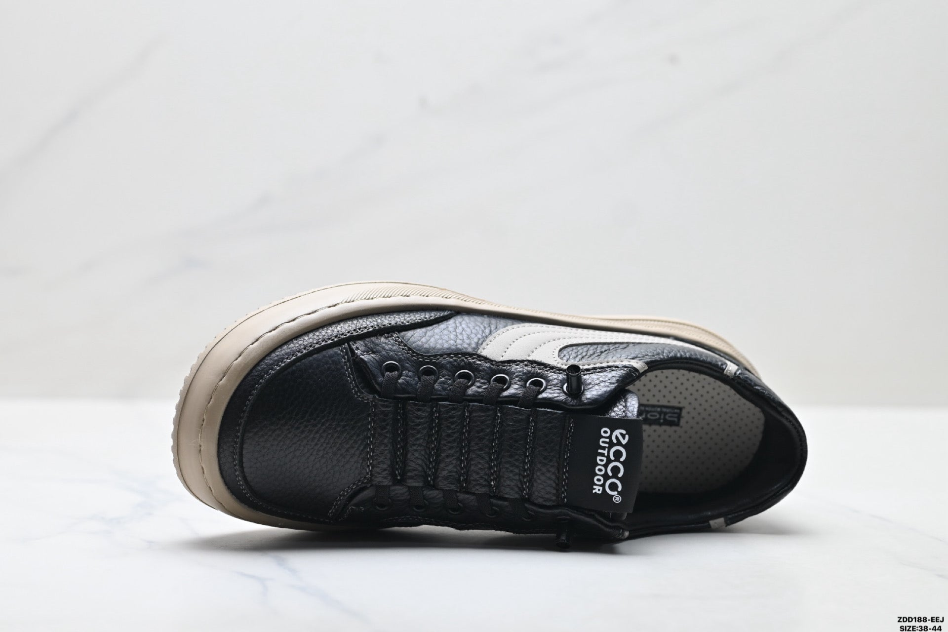 Ecco Biom Fjuel Men's Sneakers - Comfortable and Breathable Hiking Shoes