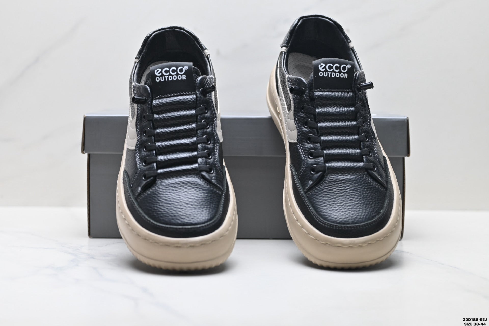 Ecco Biom Fjuel Men's Sneakers - Comfortable and Breathable Hiking Shoes