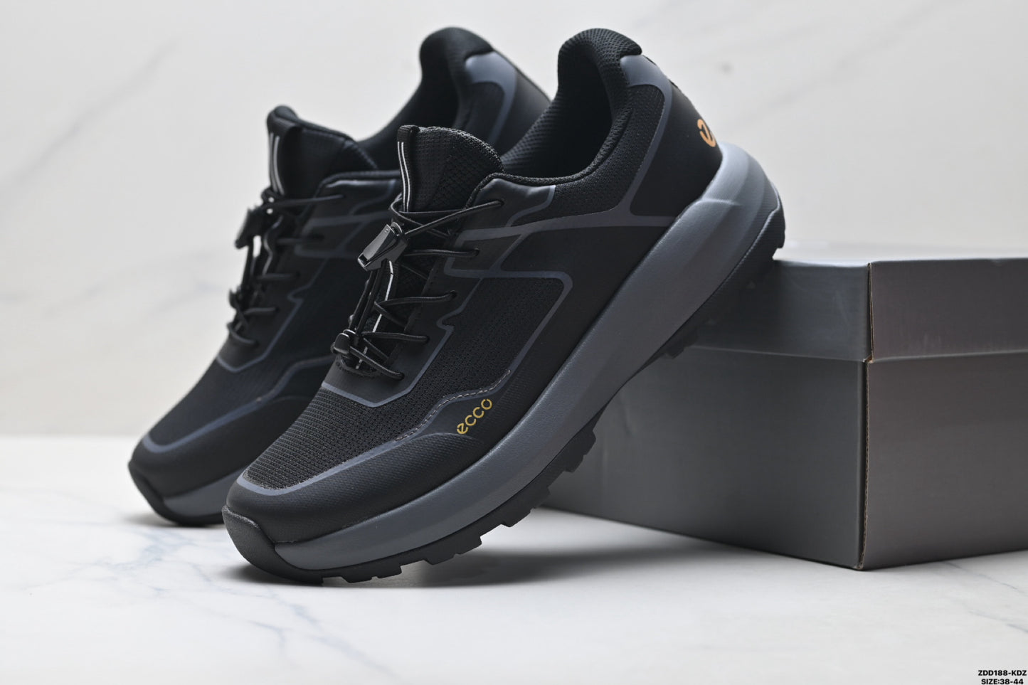 Ecco Biom Fjuel Men's Breathable Hiking Shoes