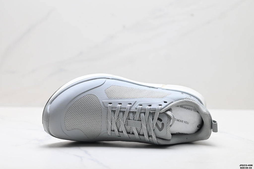 Ecco Biom athletic shoes, comfortable, shock-absorbing, non-slip men's casual shoes.