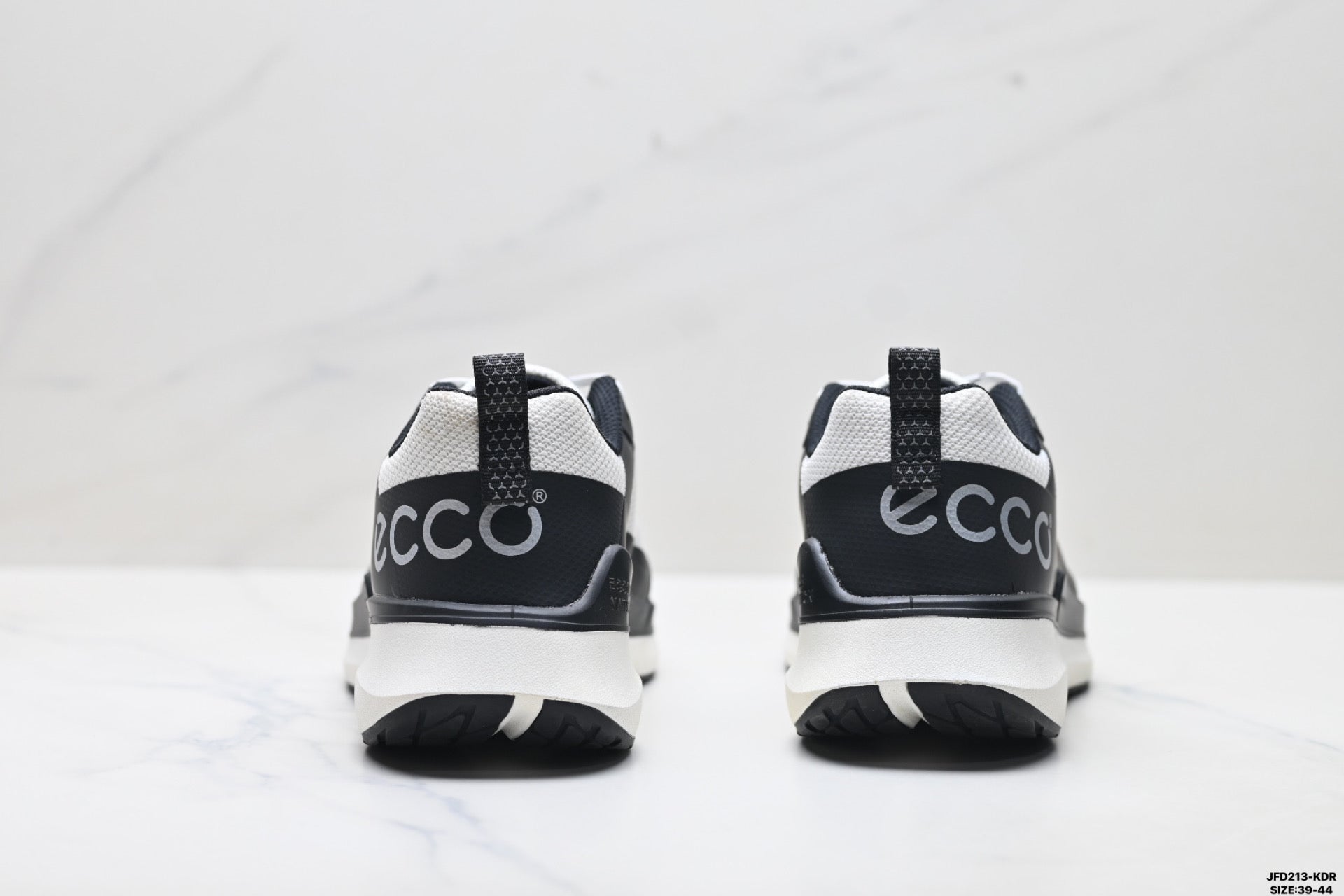 Ecco Biom Casual Shoes, Comfortable, Shock-Absorbing, Non-Slip Men's Sports Shoes