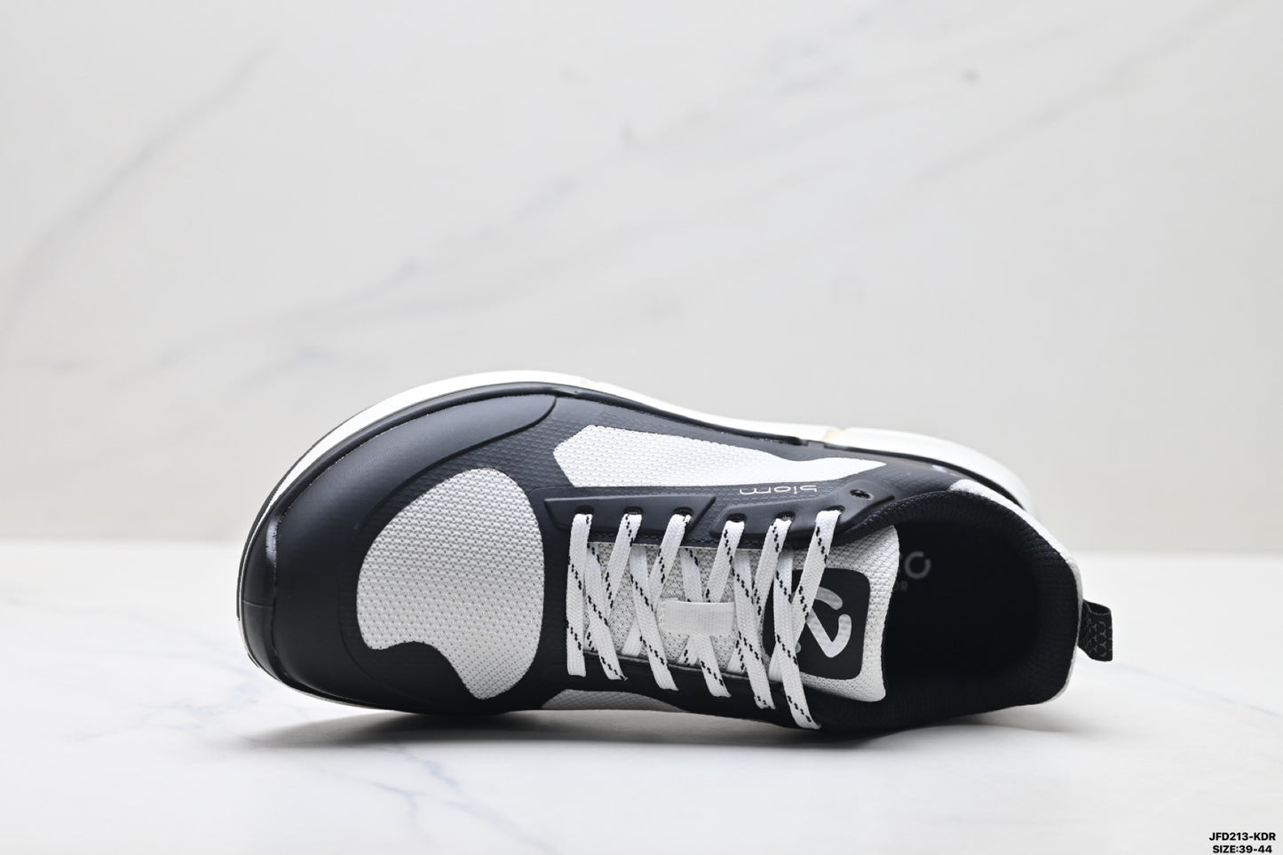 Ecco Biom Casual Shoes, Comfortable, Shock-Absorbing, Non-Slip Men's Sports Shoes