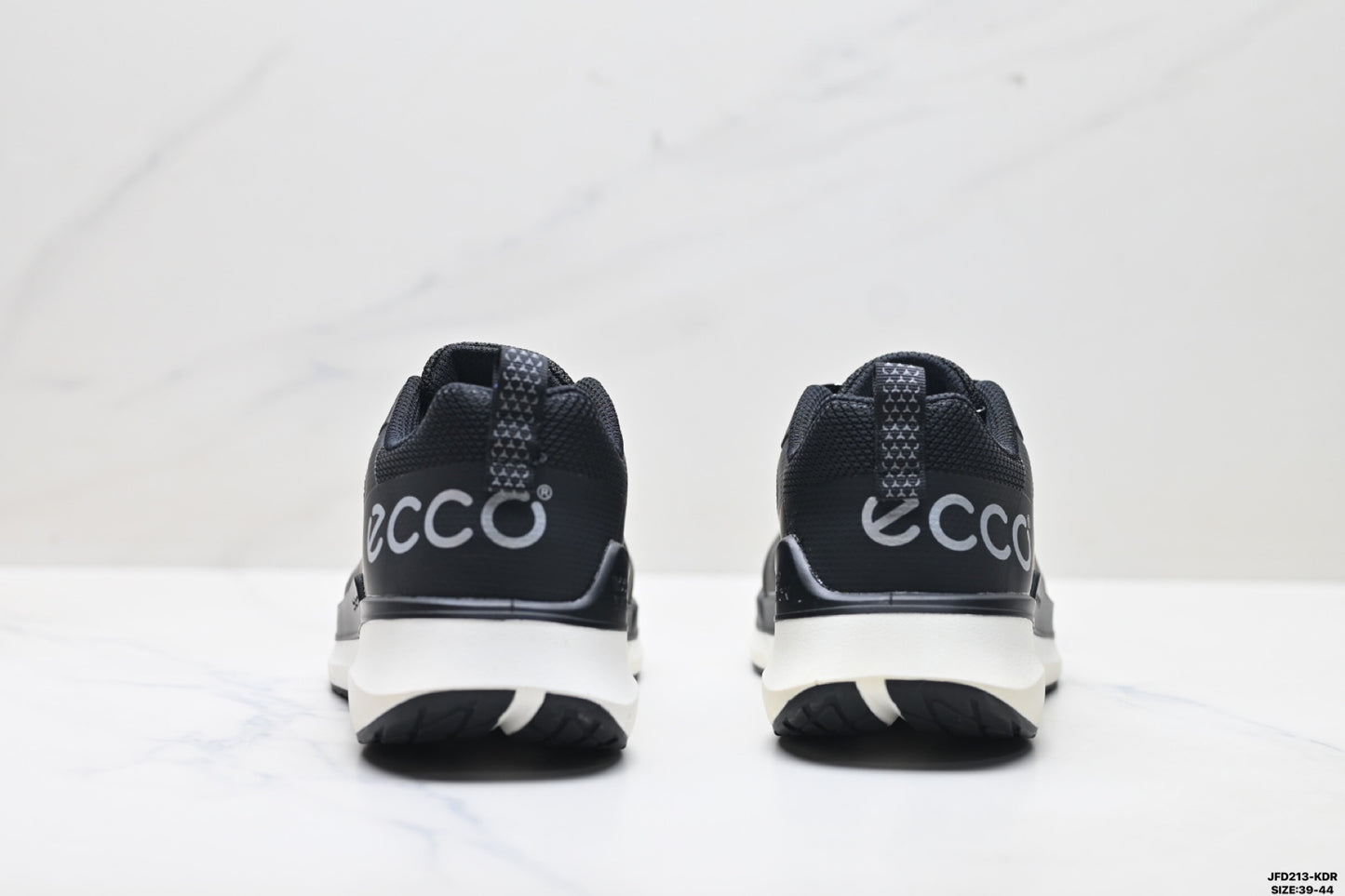 Ecco Biom Casual Shoes, Comfortable, Shock-Absorbing, Non-Slip Men's Sports Shoes