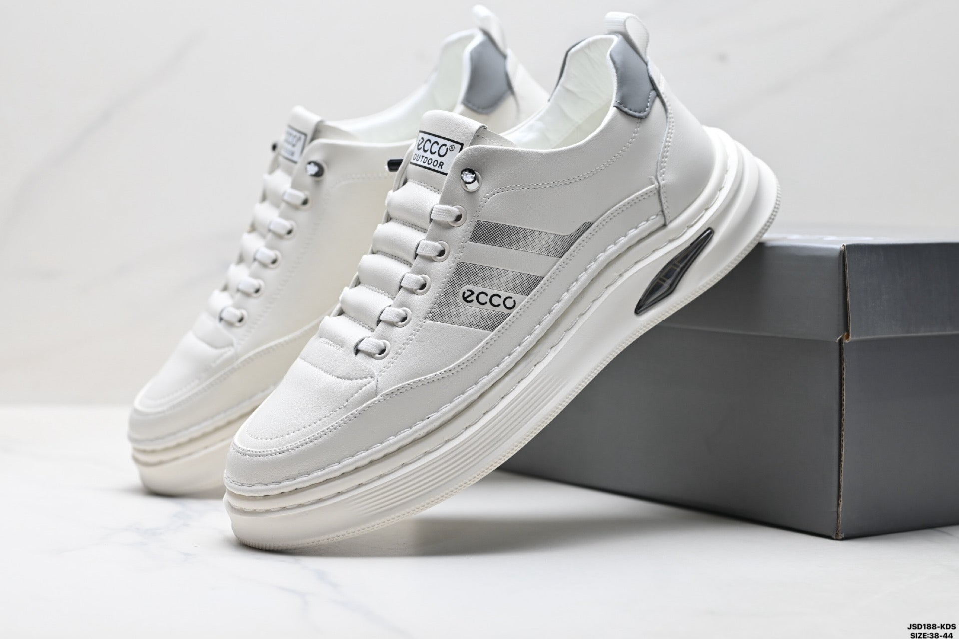 Ecco Biom Fjuel Hiking Shoes for Men - Breathable Sports Shoes