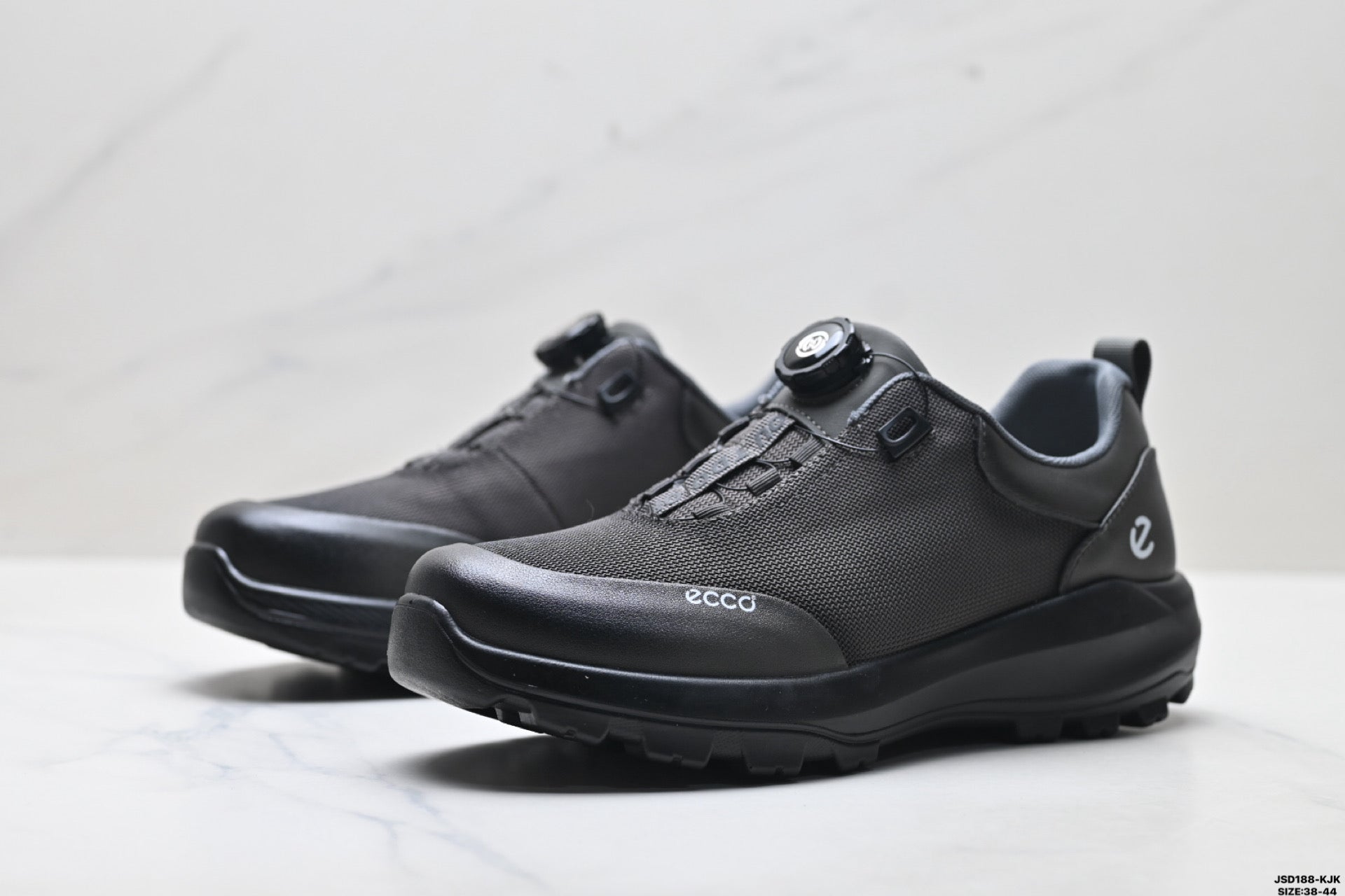 Ecco Biom Fjuel Men's Sneakers - Comfortable and Breathable Hiking Shoes
