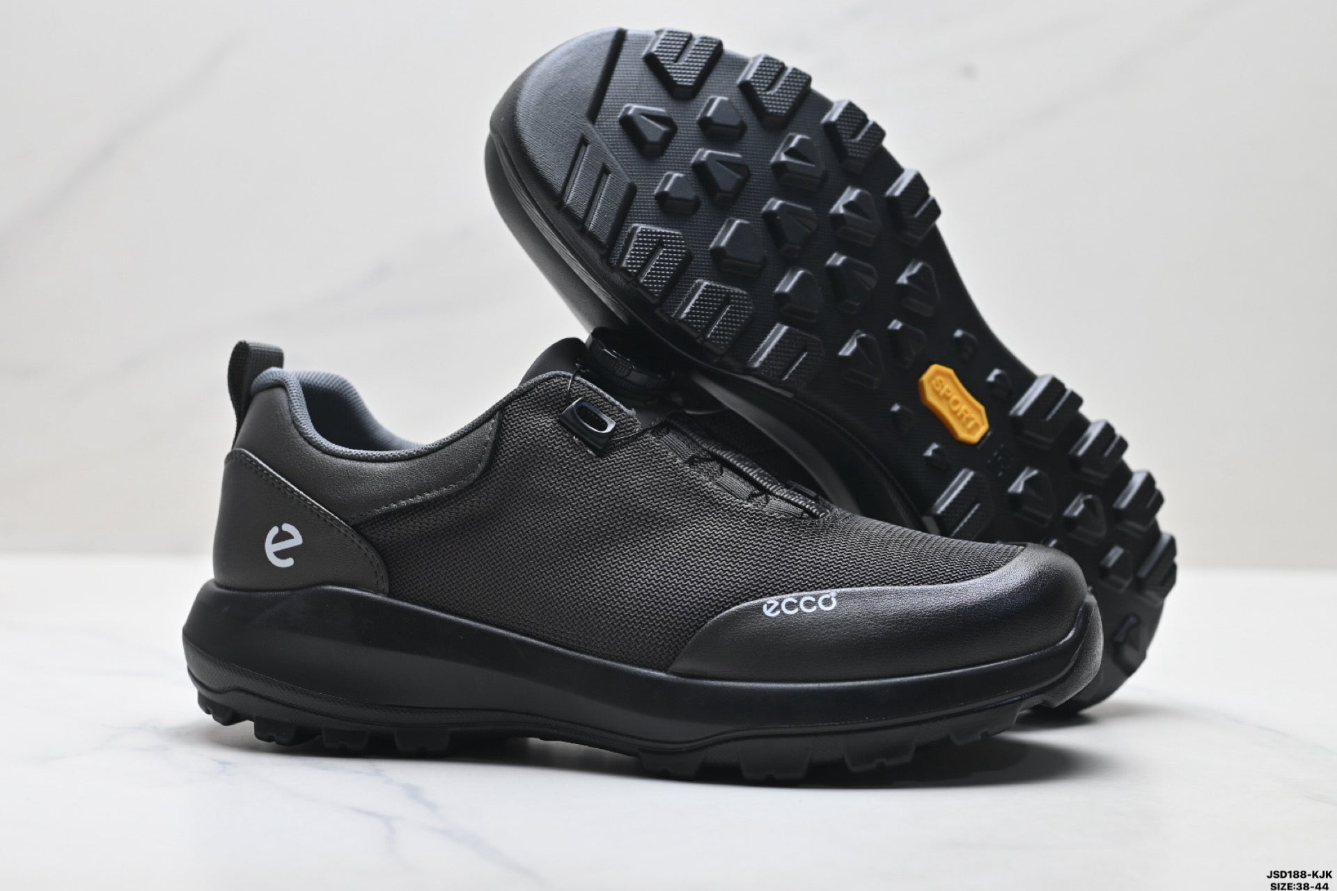 Ecco Biom Fjuel Men's Sneakers - Comfortable and Breathable Hiking Shoes