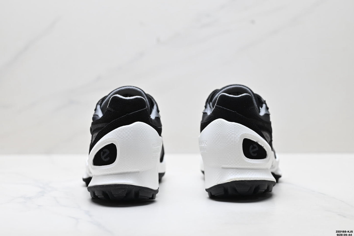 Ecco Biom C-Trail athletic shoes, comfortable, shock-absorbing, non-slip men's casual shoes.