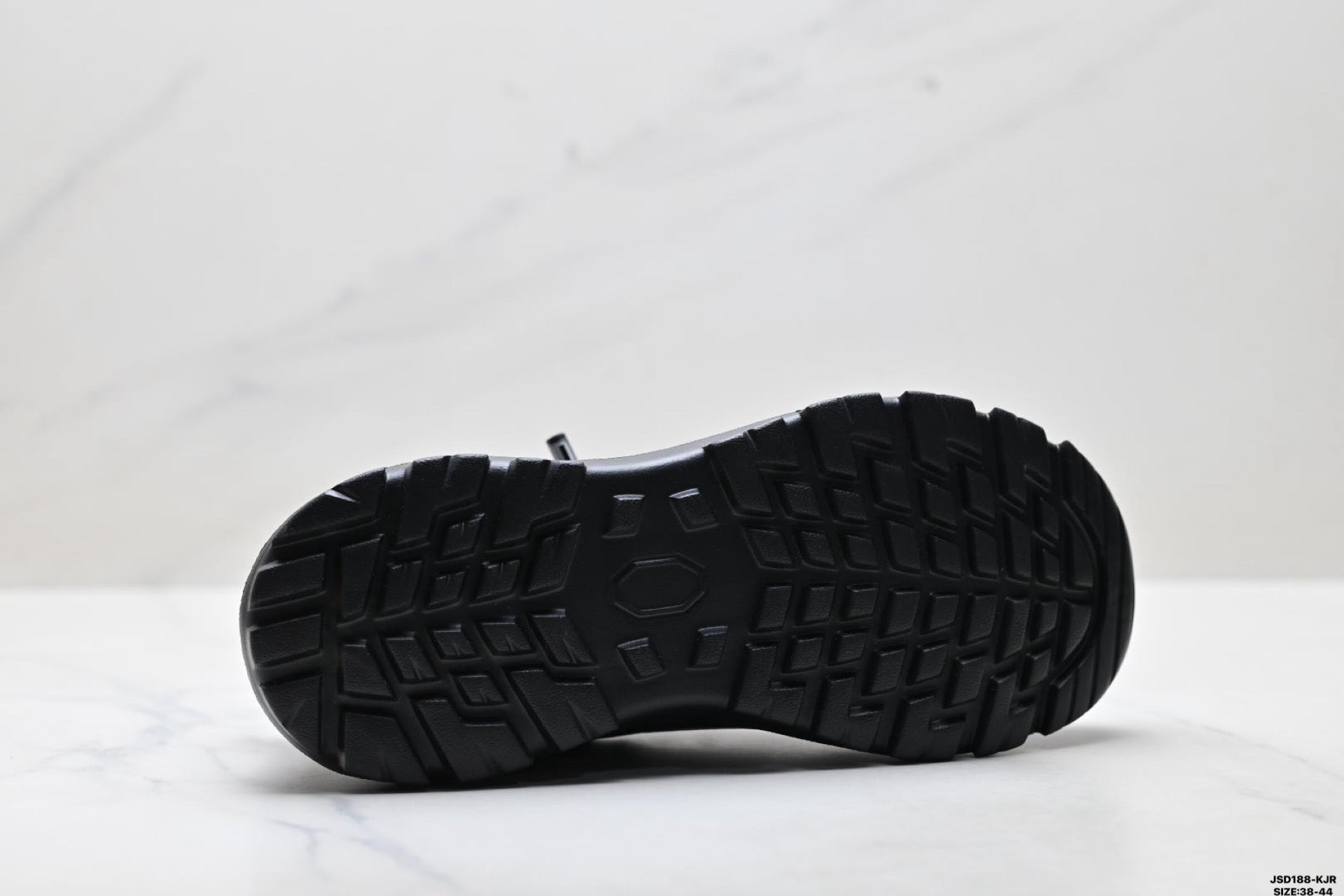 Ecco Biom Fjuel Hiking Shoes for Men - Comfortable and Breathable Sports Shoes