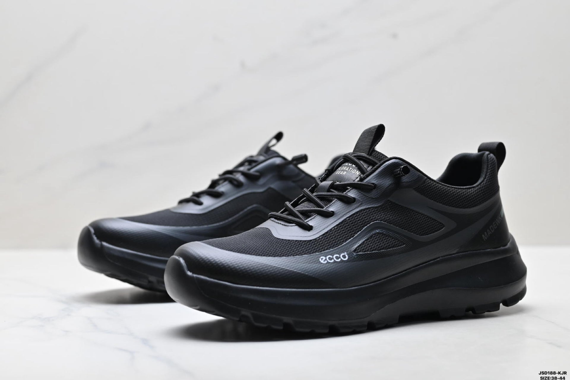 Ecco Biom Fjuel Hiking Shoes for Men - Comfortable and Breathable Sports Shoes