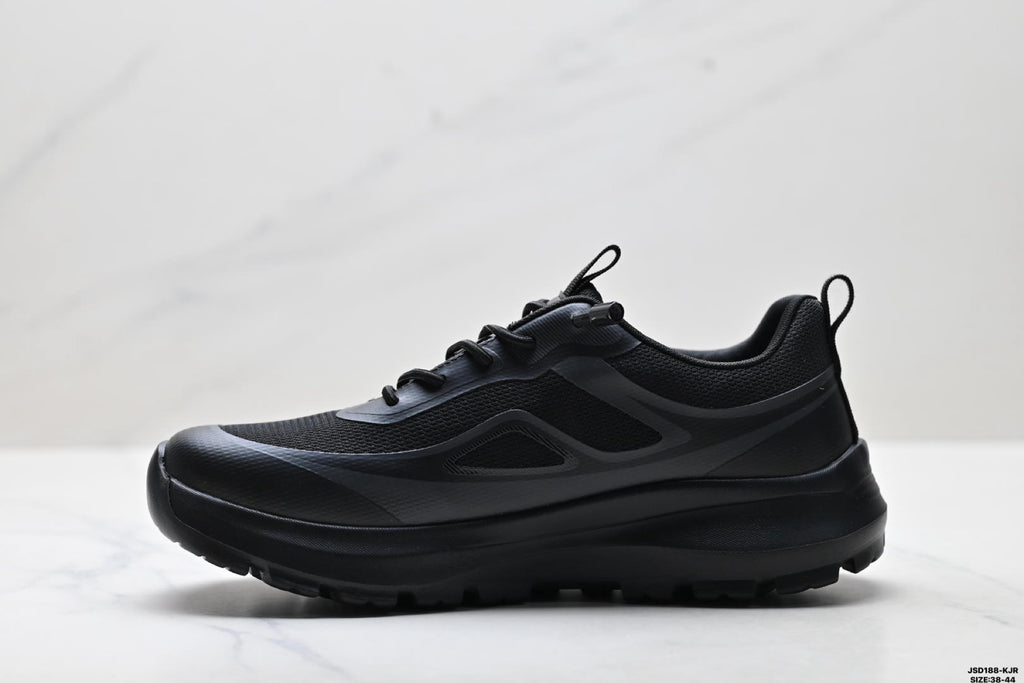 Ecco Biom Fjuel Hiking Shoes for Men - Comfortable and Breathable Sports Shoes