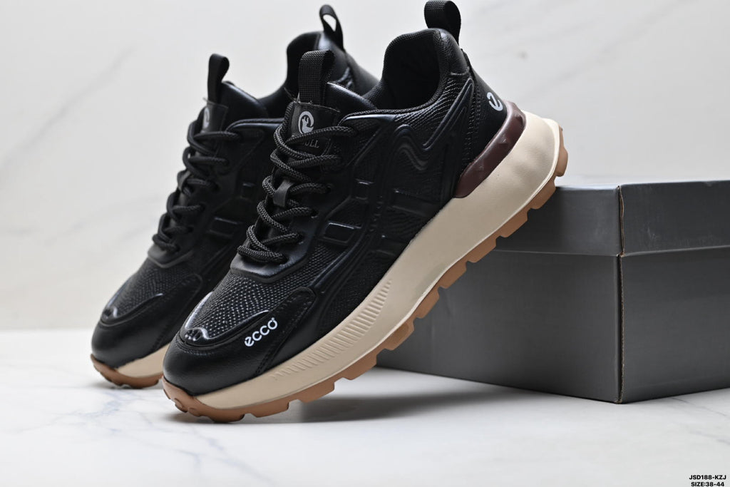 Ecco Fashion Black Leather Sneakers, Casual Men's Shoes, Biom Fjuel Lightweight Hiking Shoes.