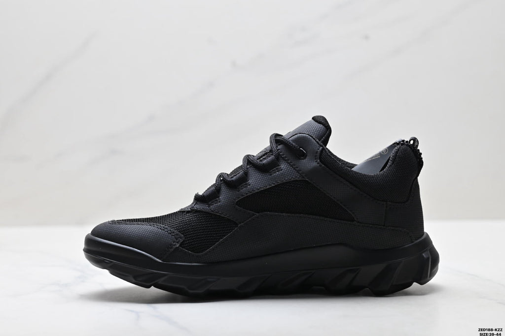 Ecco BIOM MX series athletic shoes, made of cowhide, simple and comfortable, hiking boots.