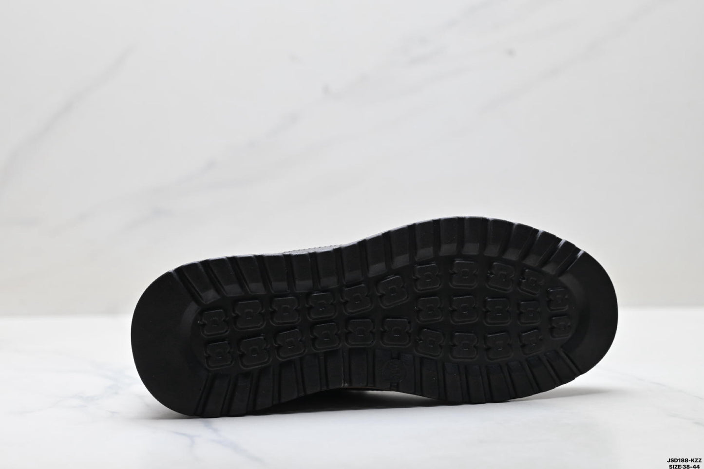 2026 New Ecco Biom Fjuel Sneakers, Genuine Leather Hiking Shoes, Wear-resistant and Non-slip Rubber Outsole, Comfortable Men's Shoes, Lightweight Design