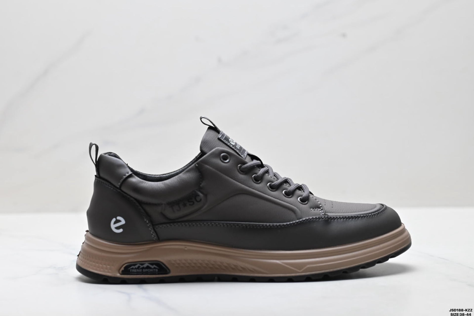 2026 New Ecco Biom Fjuel Sneakers, Genuine Leather Hiking Shoes, Wear-resistant and Non-slip Rubber Outsole, Comfortable Men's Shoes, Lightweight Design
