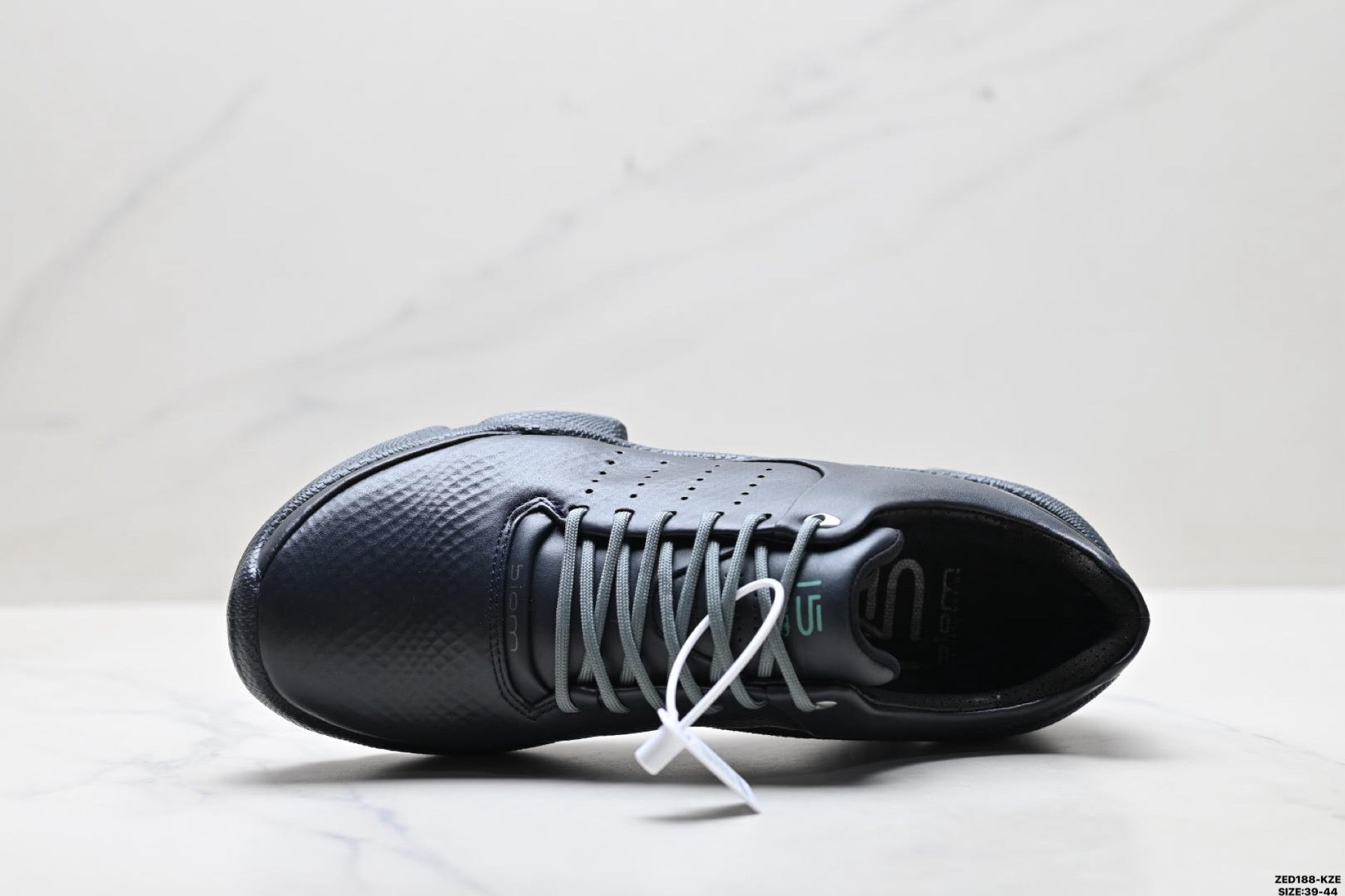 Ecco Biom C-Trail Sneakers: Comfortable, Stylish, Shock-Absorbing, Slip-Resistant, Low-Top Casual Shoes