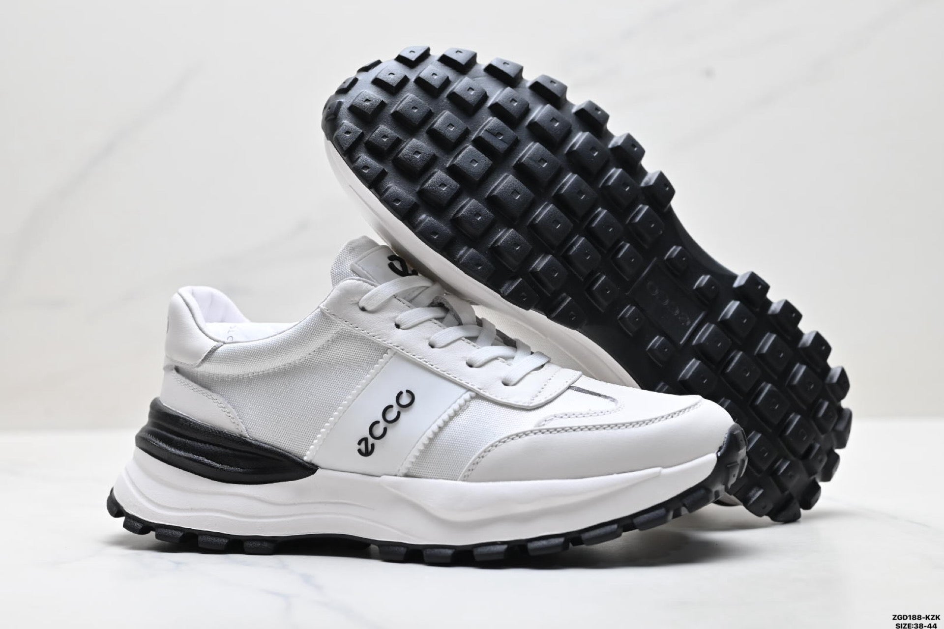 Ecco Lisbon Urban London Collection Casual Shoes, Simple Business Style, Genuine Leather Suede Sneakers